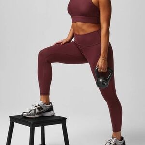 Define PowerHold® High-Waisted 7/8 Legging